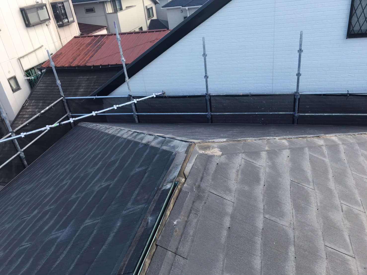 京都府八幡市にて屋根リフォーム工事の依頼をいただきました。